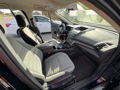 2017 Ford Escape S   - Photo 26 - Santa Rosa, CA 95404
