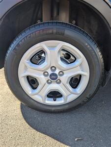 2017 Ford Escape S   - Photo 35 - Santa Rosa, CA 95404