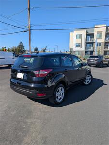 2017 Ford Escape S   - Photo 5 - Santa Rosa, CA 95404
