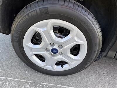 2017 Ford Escape S   - Photo 17 - Santa Rosa, CA 95404