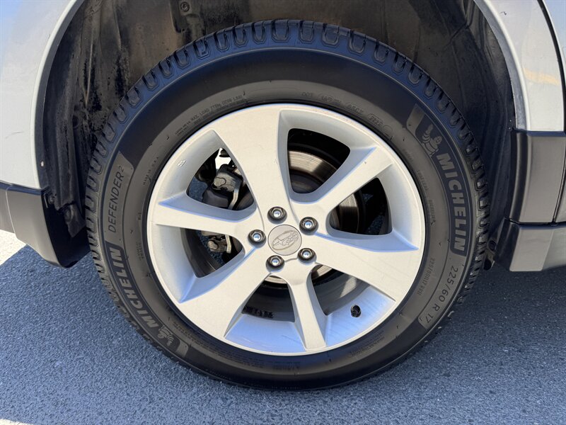 2013 Subaru Outback Premium - Photo 15