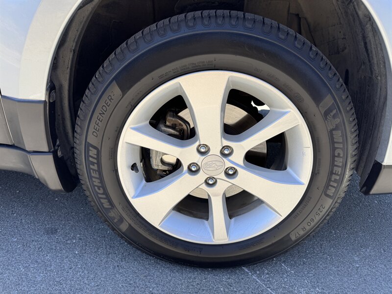 2013 Subaru Outback Premium - Photo 16