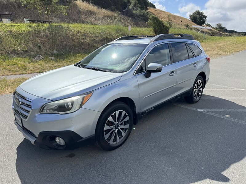 2016 Subaru Outback 2.5i Limited CVT PZEV's photo
