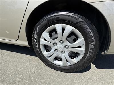 2009 Hyundai ELANTRA GLS   - Photo 18 - Santa Rosa, CA 95404