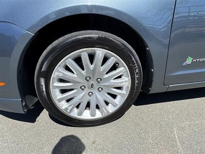 2011 Ford Fusion Hybrid  Hybrid - Photo 32 - Santa Rosa, CA 95404