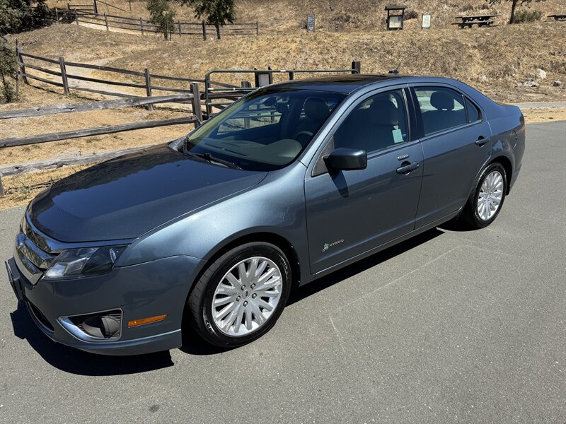 2011 Ford Fusion Hybrid Hybrid - Photo 1 - Santa Rosa, CA 95404