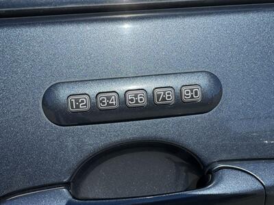 2011 Ford Fusion Hybrid  Hybrid - Photo 22 - Santa Rosa, CA 95404