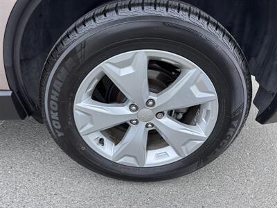 2015 Subaru Forester 2.5i Limited   - Photo 15 - Santa Rosa, CA 95404