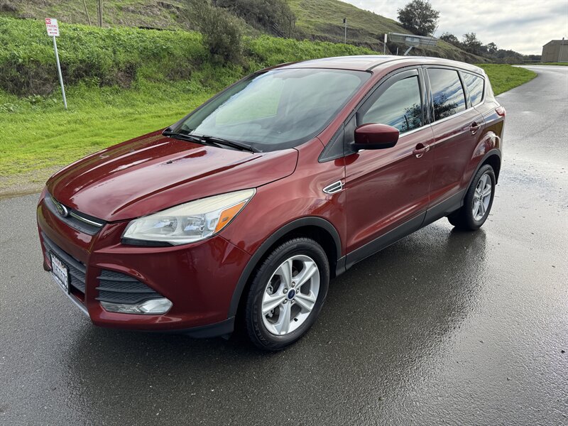 2014 Ford Escape SE's photo