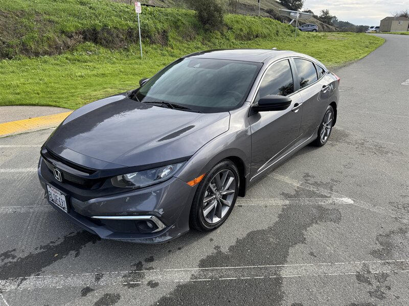 2019 Honda Civic EX's photo