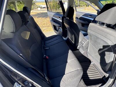 2011 Subaru Outback 3.6R   - Photo 12 - Santa Rosa, CA 95404