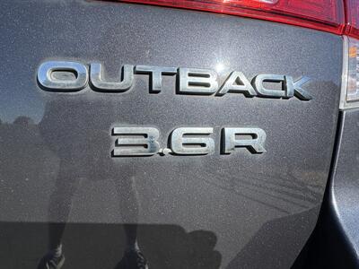 2011 Subaru Outback 3.6R   - Photo 29 - Santa Rosa, CA 95404