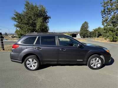 2011 Subaru Outback 3.6R   - Photo 6 - Santa Rosa, CA 95404