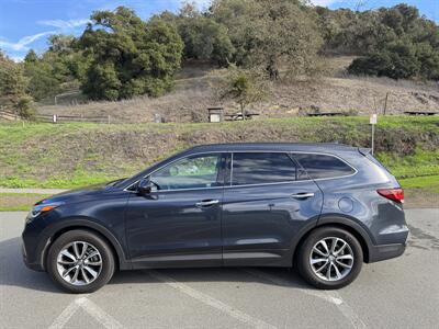 2018 Hyundai SANTA FE SE   - Photo 2 - Santa Rosa, CA 95404