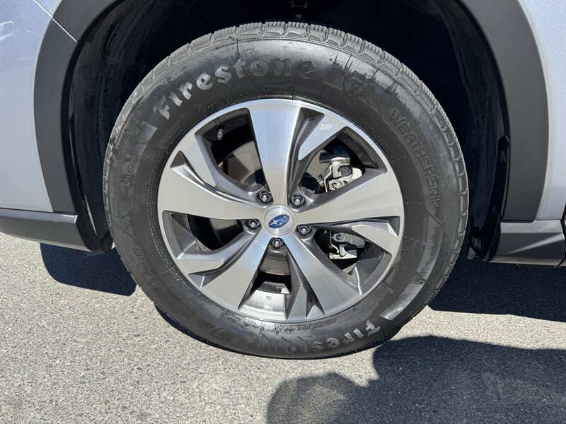 2020 Subaru Ascent Premium - Photo 16