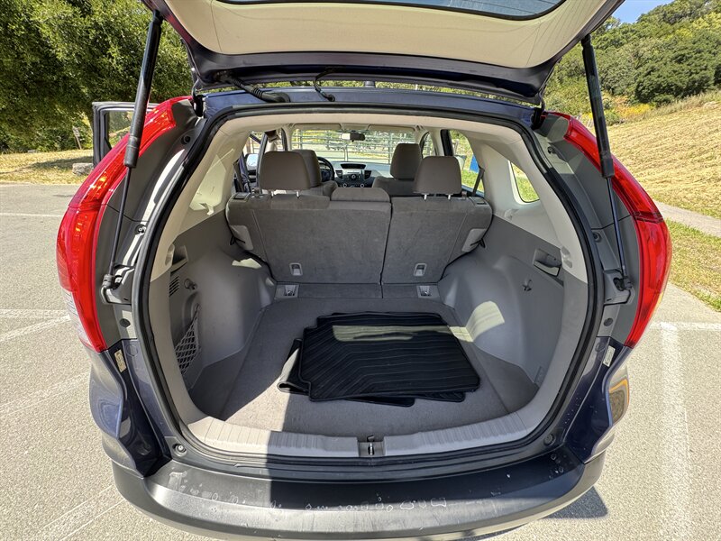 2012 Honda CR-V LX - Photo 24
