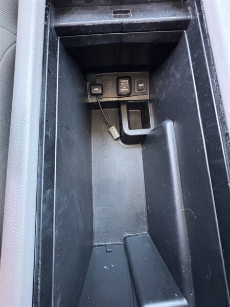 2012 Honda CR-V LX - Photo 29