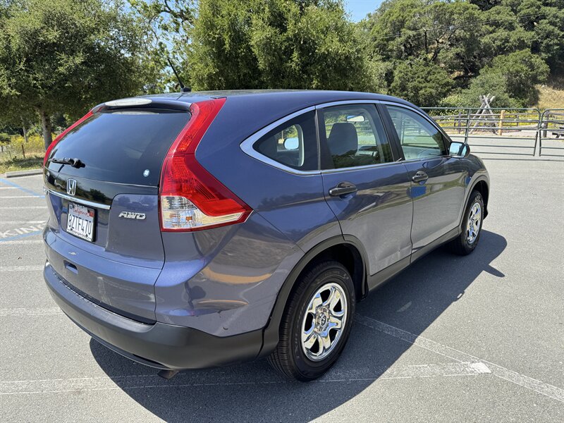 2012 Honda CR-V LX - Photo 6
