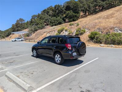 2012 Toyota RAV4   - Photo 4 - Santa Rosa, CA 95404