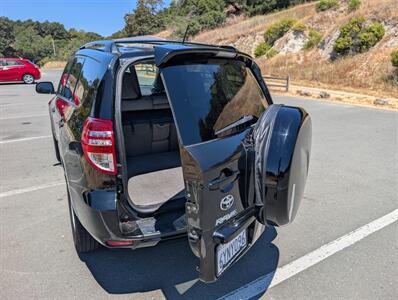 2012 Toyota RAV4   - Photo 32 - Santa Rosa, CA 95404