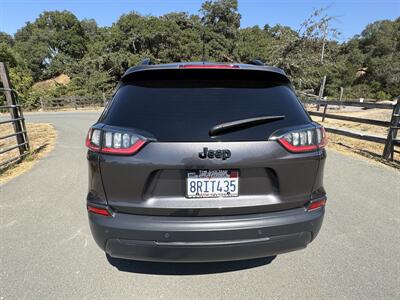2020 Jeep Cherokee Latitude Plus   - Photo 4 - Santa Rosa, CA 95404