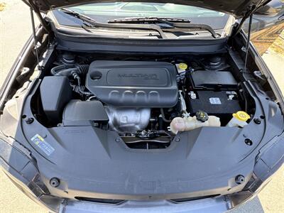 2020 Jeep Cherokee Latitude Plus   - Photo 15 - Santa Rosa, CA 95404