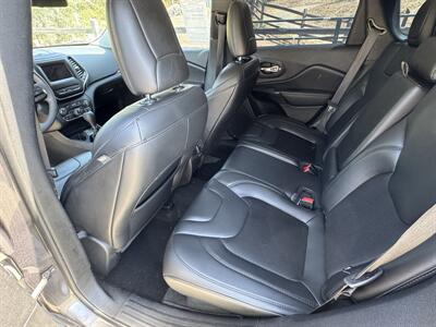2020 Jeep Cherokee Latitude Plus   - Photo 11 - Santa Rosa, CA 95404