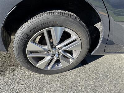 2015 Toyota Corolla LE Eco   - Photo 14 - Santa Rosa, CA 95404