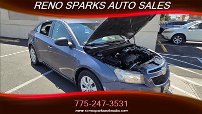 2013 Chevrolet Cruze LS Manual   - Photo 14 - Reno, NV 89502