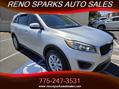 2016 Kia Sorento L   - Photo 2 - Reno, NV 89502