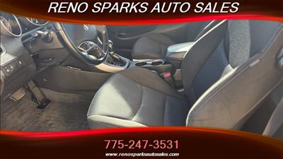 2014 Hyundai ELANTRA Coupe GL   - Photo 12 - Reno, NV 89502