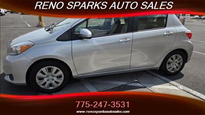 2014 Toyota Yaris 5-Door L   - Photo 4 - Reno, NV 89502