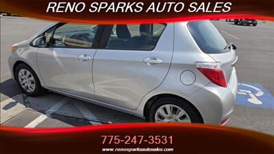 2014 Toyota Yaris 5-Door L   - Photo 5 - Reno, NV 89502