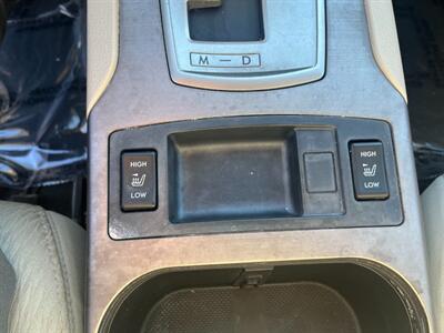 2012 Subaru Legacy 2.5i Premium   - Photo 15 - Winchester, VA 22601