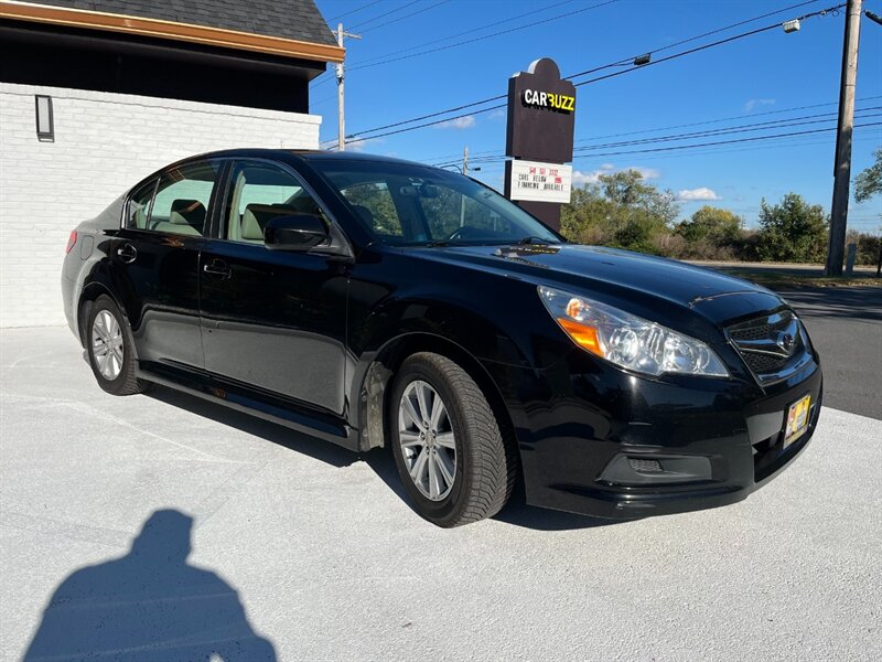 2012 Subaru Legacy 2.5i Premium   - Photo 1 - Winchester, VA 22601