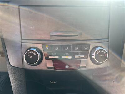 2012 Subaru Legacy 2.5i Premium   - Photo 14 - Winchester, VA 22601