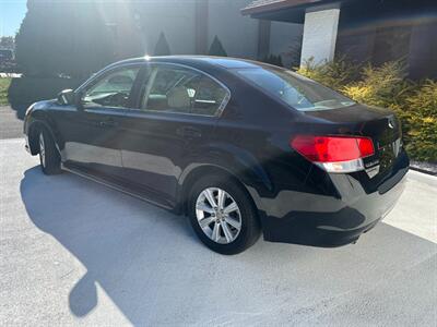 2012 Subaru Legacy 2.5i Premium   - Photo 6 - Winchester, VA 22601