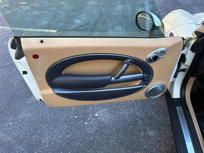 2006 MINI Cooper   - Photo 12 - Winchester, VA 22601