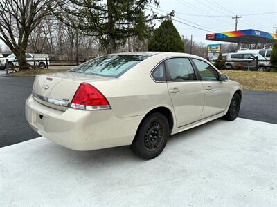 2010 Chevrolet Impala LS   - Photo 4 - Winchester, VA 22601