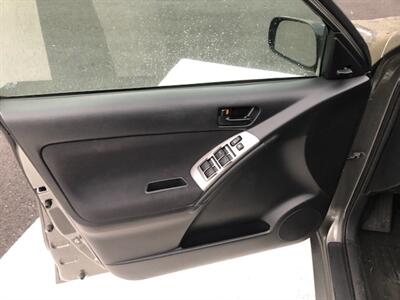 2008 Toyota Matrix - Photo 8 - Winchester, VA 22601