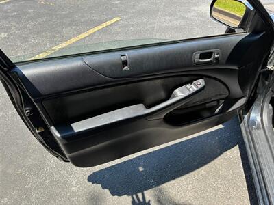 2004 Honda Civic LX - Photo 16 - Winchester, VA 22601