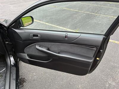 2004 Honda Civic LX - Photo 14 - Winchester, VA 22601