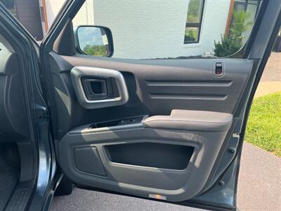 2006 Honda Ridgeline RTL   - Photo 10 - Winchester, VA 22601