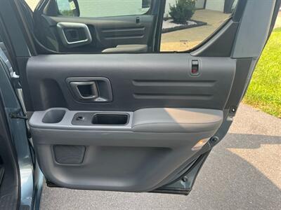 2006 Honda Ridgeline RTL   - Photo 11 - Winchester, VA 22601