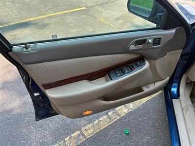 2003 Acura TL 3.2 - Photo 7 - Winchester, VA 22601
