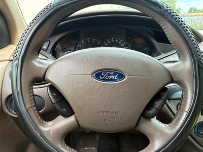 2002 Ford Focus ZX5 - Photo 11 - Winchester, VA 22601