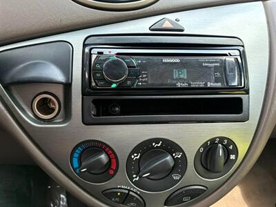 2002 Ford Focus ZX5 - Photo 13 - Winchester, VA 22601