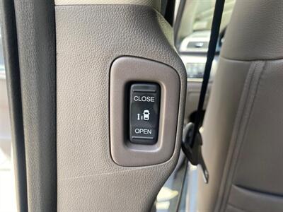 2016 Honda Odyssey EX-L   - Photo 16 - Winchester, VA 22601