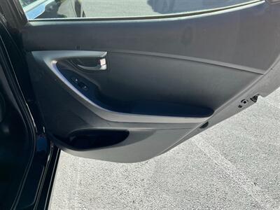 2012 Hyundai ELANTRA GLS   - Photo 16 - Winchester, VA 22601
