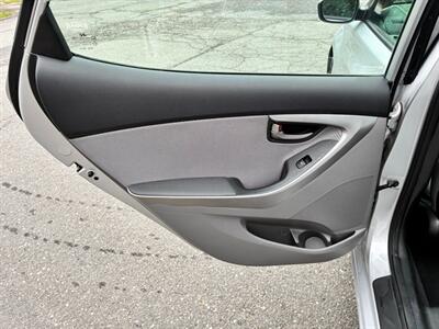 2013 Hyundai ELANTRA GLS - Photo 11 - Winchester, VA 22601